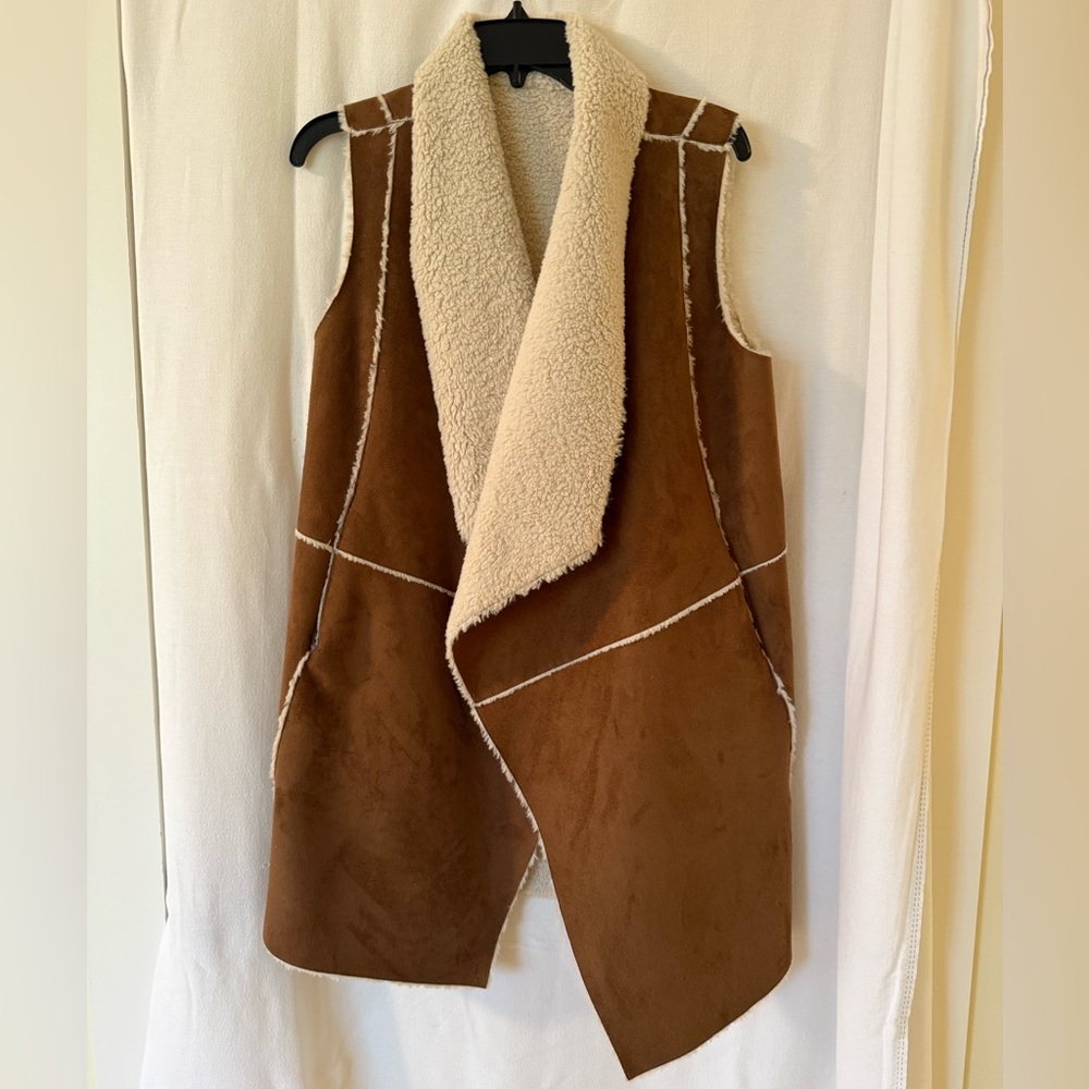 JOHN + JENN Brown Shearling Faux Fur Vest